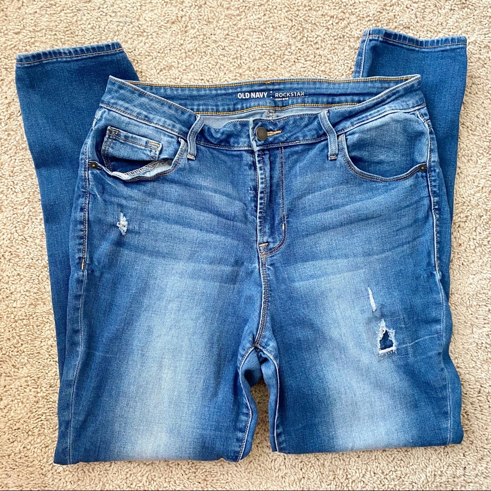 Old Navy Rockstar Distressed Jeans 12